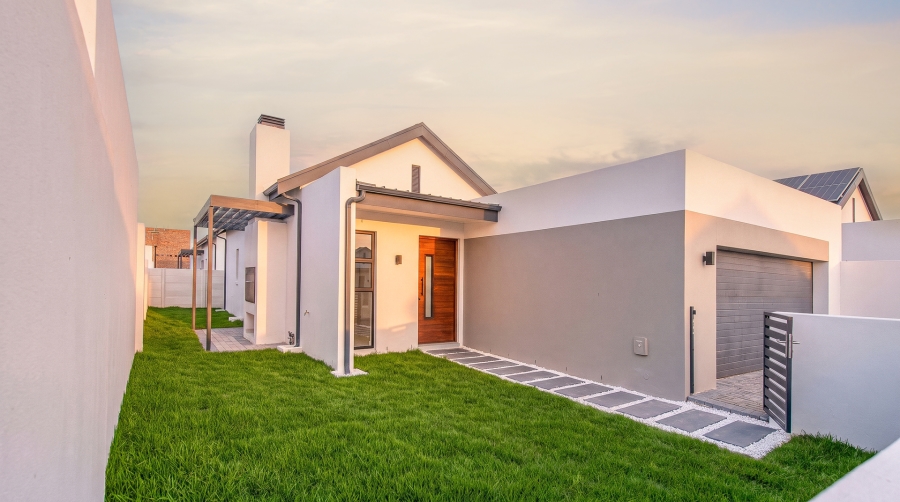 3 Bedroom Property for Sale in Le Coste Estate Western Cape
